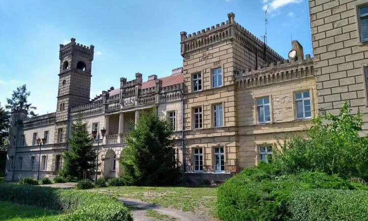 Pałac w Gościeszynie
